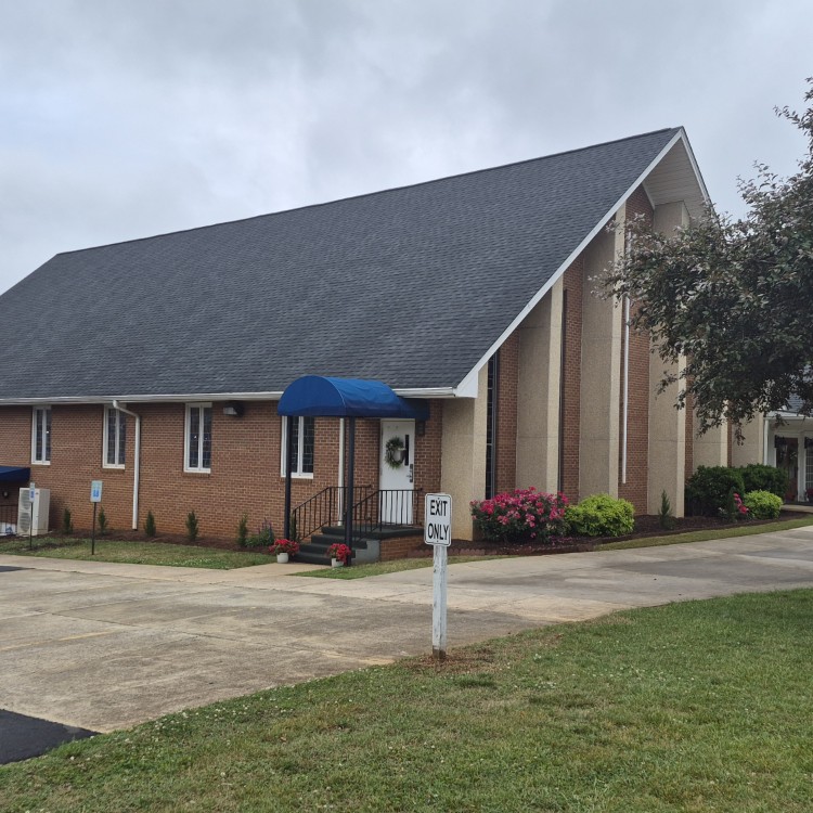 Roofing services in Burlington, NC